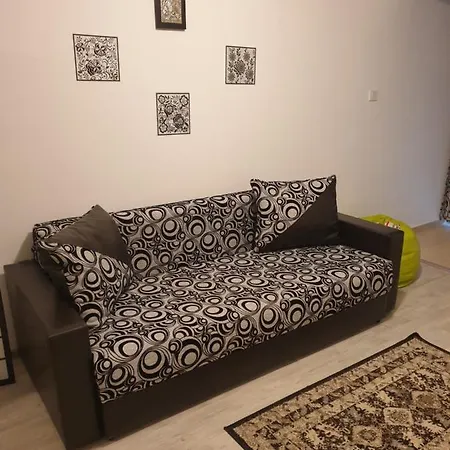 Apartment Madalin *